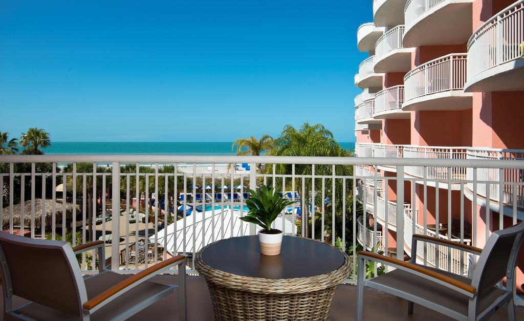 Beach House Suites By The Don Cesar St. Pete Beach Exteriör bild